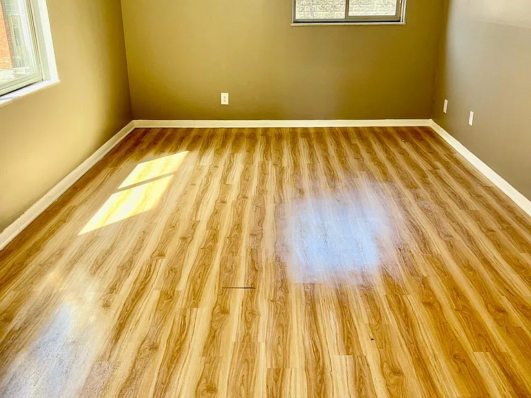 1717 Summit St #1E — Photo 7