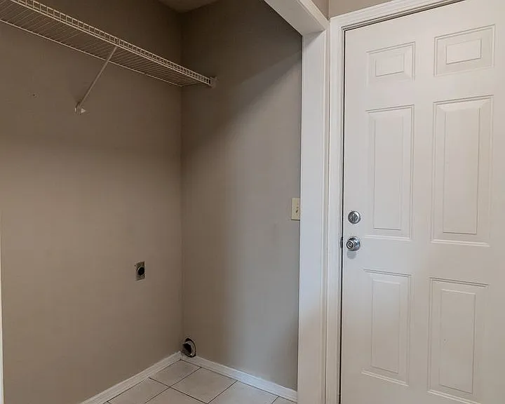 572 S Dockery Ln — Photo 10