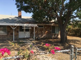 5695 Surrey Ln, San Bernardino, CA 92407