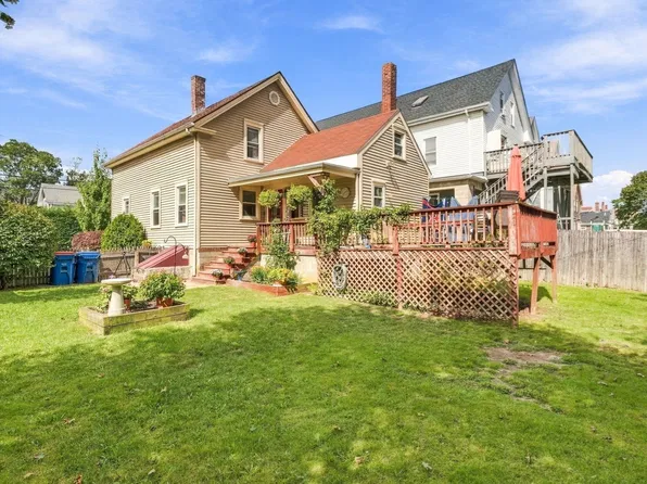 326 Cedar St, New Bedford, MA 02740