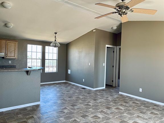 2nd image of 210 Hosston