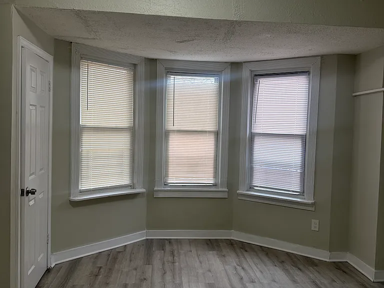 727 Bergen St #1 — Photo 3