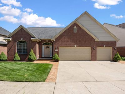 49138 Heyward, Utica, MI, 48317