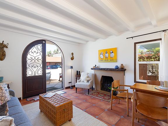 2nd image of 108 Eagle Rock Ave