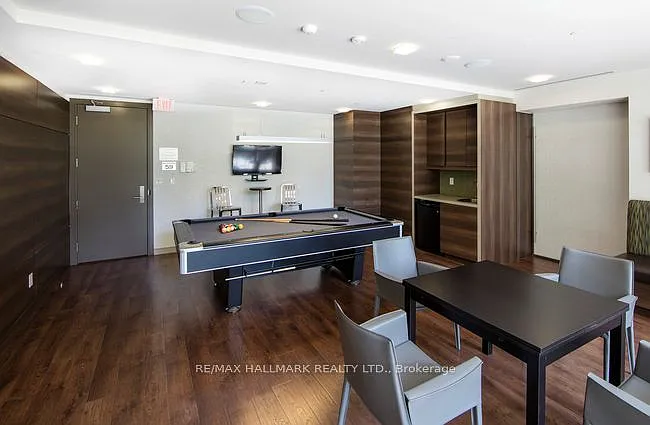 570 Bay St #706 — Photo 15