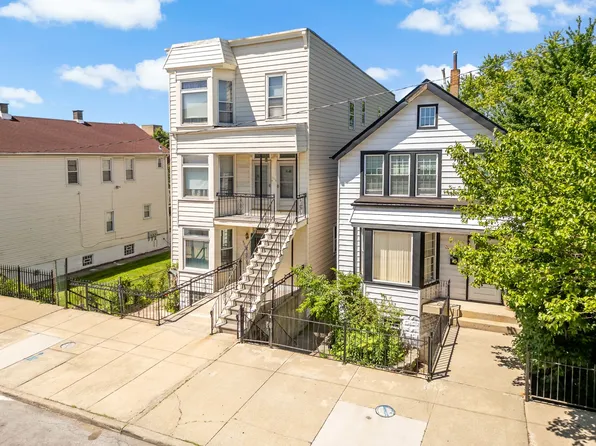 9046 S Brandon Ave, Chicago, IL 60617