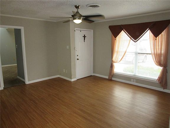 4th image of 1822 Alta Vista St