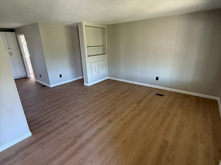 256 Hidden Valley Rd #A — Photo 8