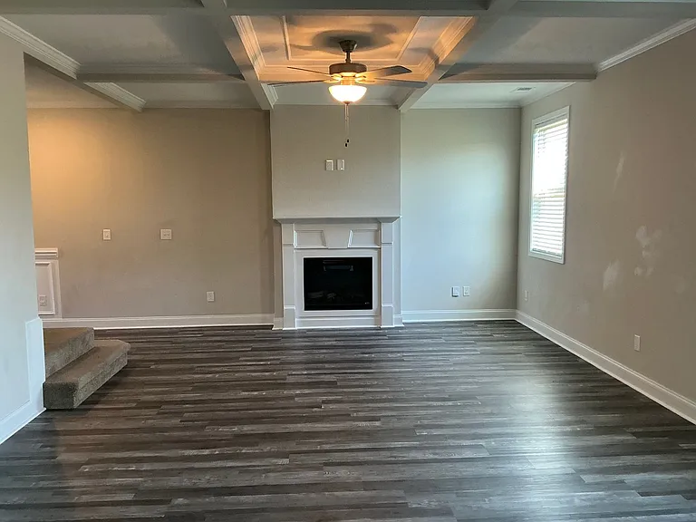 113 Darby Dr — Photo 8