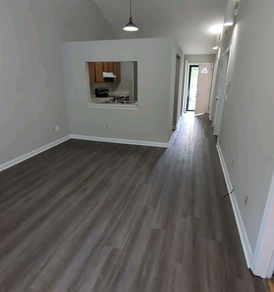 510 Park Court - 1 — Photo 2