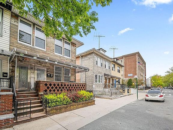 3rd image of 2110 70th St
