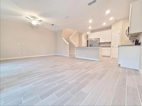 5th image of 514 Boracay Cir