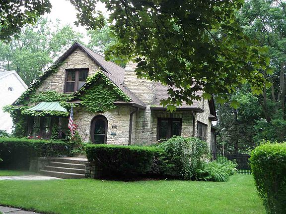 2nd image of 819 N Garfield Ave