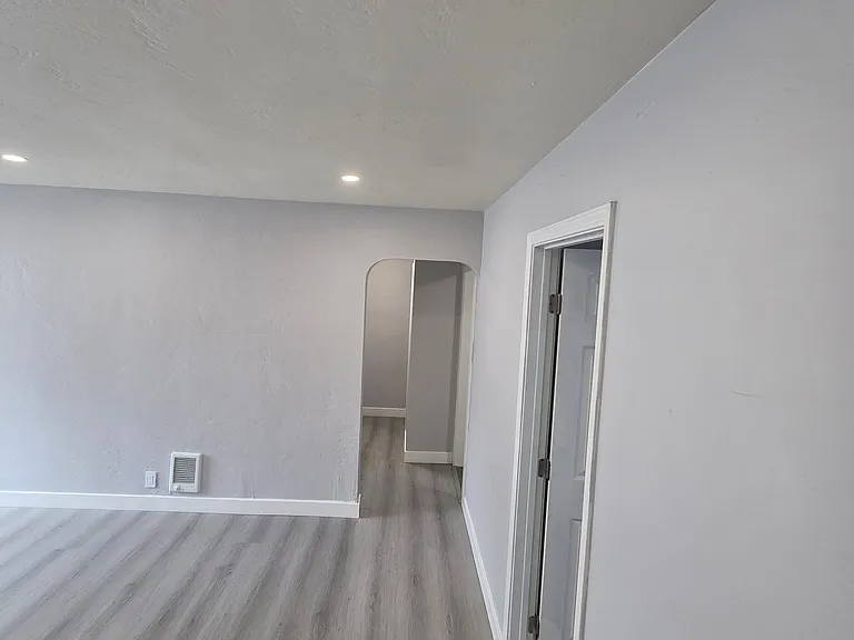 8904 Plymouth St #8904 — Photo 4