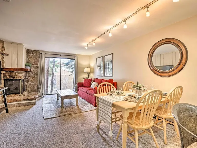 124 Village Dr #3-103 — Photo 1