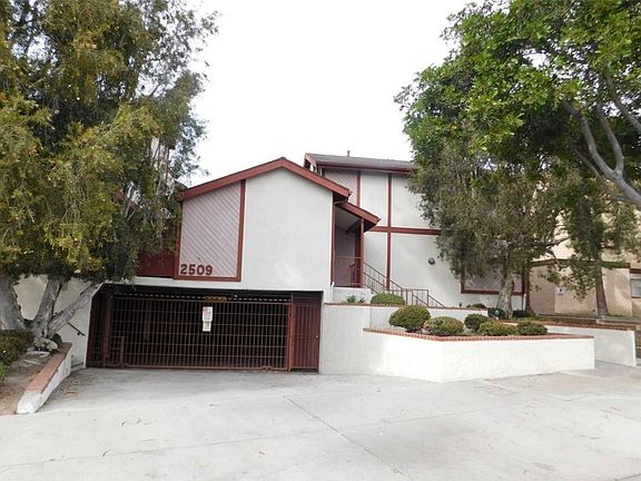 Building & entry to 2 parking spaces