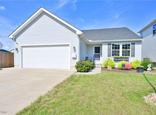 3697 Woodworth Dr, Lorain, OH