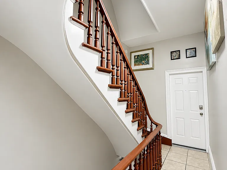 378 Palisade Ave #3 — Photo 11