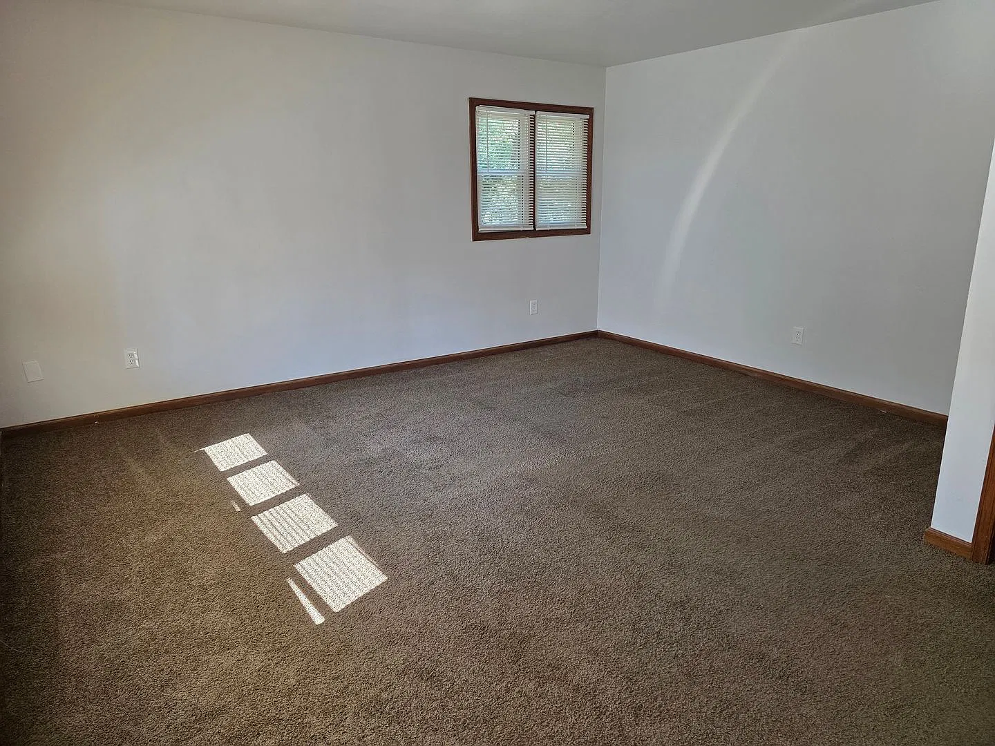 Locust Hills — Photo 2