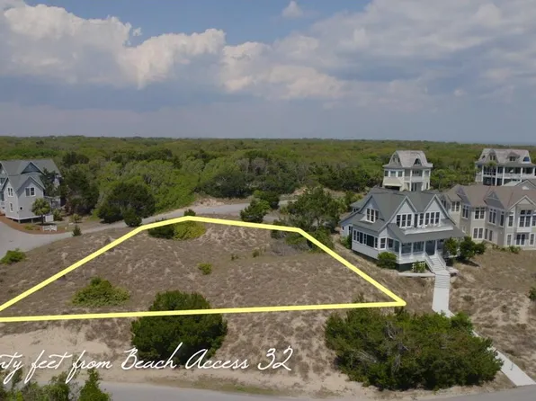 4 Kinross Court, Bald Head Island, NC 28461