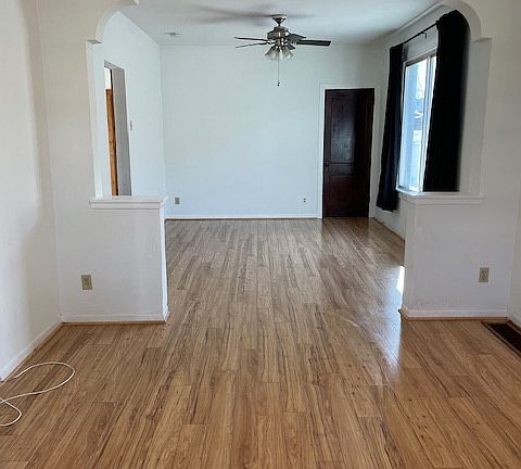 3rd image of 5236 Nagel Ave
