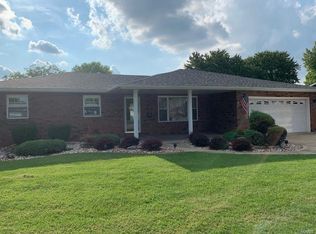 3113 Mockingbird Ln, Granite City, IL
