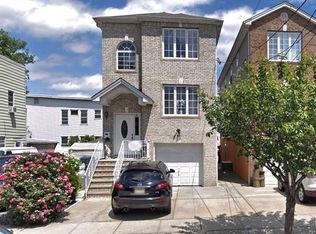 30 6th St, Harrison, NJ 07029