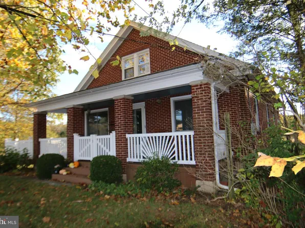 7297 Union Deposit Rd, Hummelstown, PA 17036