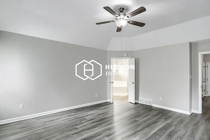 6519 Daybreak Dr — Photo 13