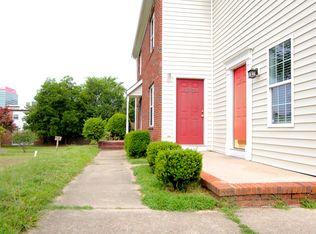 216 Woodsborough Pl, Raleigh, NC 27601