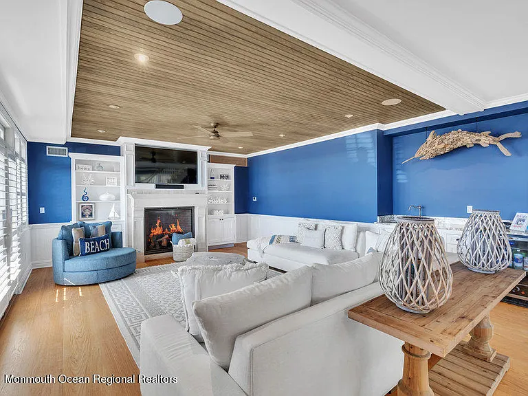 1302 Ocean Ave — Photo 16