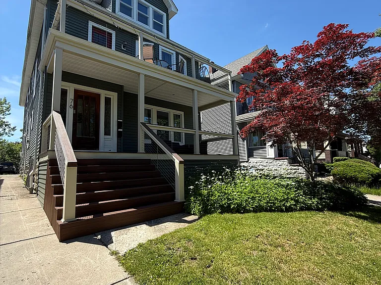 76 Sterling Ave — Photo 16