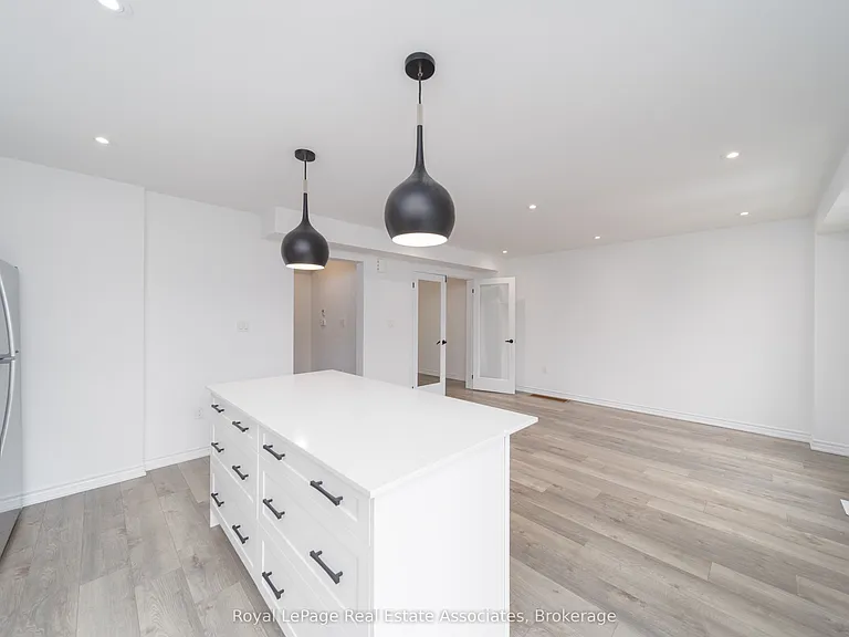 12 Hay Ln — Photo 11