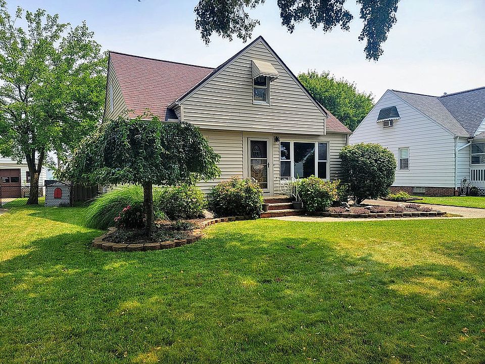 1st image of 4725 Summer Ln
