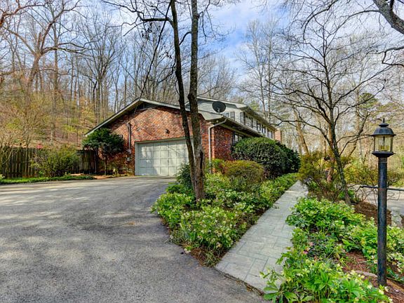 4th image of 5434 Glen Cove Dr