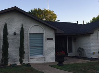 12551 Lochmeadows Dr, Dallas, TX 75244