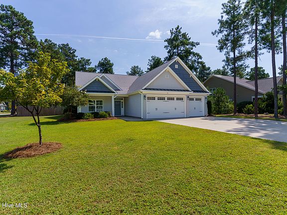 3rd image of 311 Pine Laurel Drive