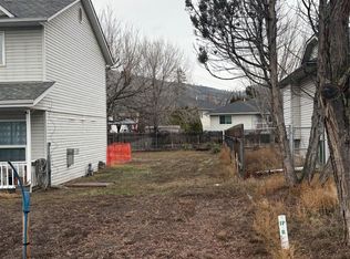 784 Bissette Rd, Kamloops, BC V2B 6L4