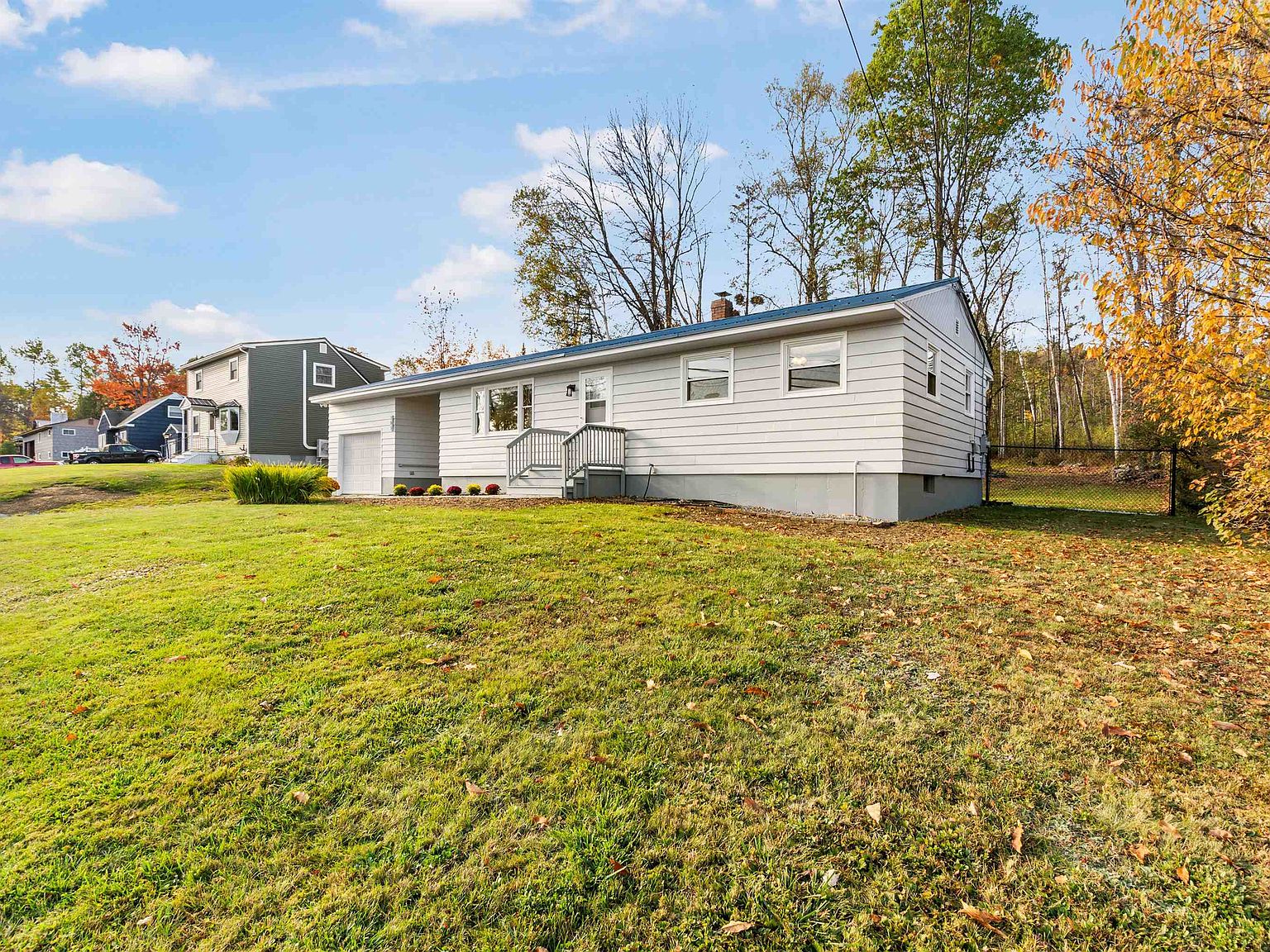 105 Portland Street, Lancaster, NH 03584 | Zillow