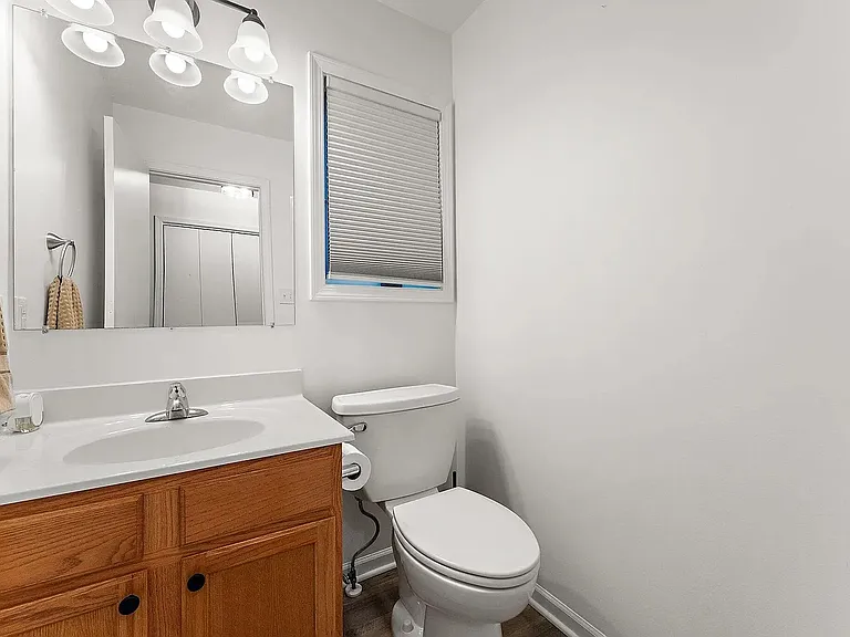 2744 Hart Rd — Photo 5