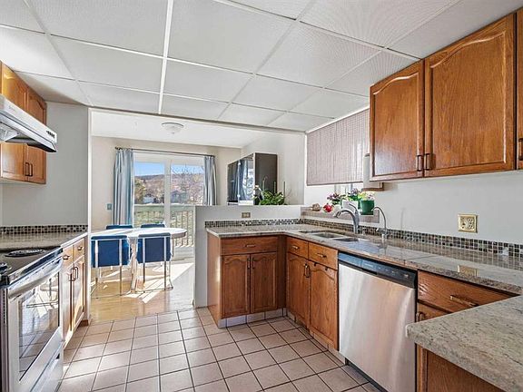 5th image of 309 N Sandringham Rd NW