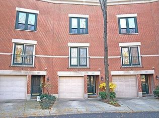 616 S Laflin St UNIT J, Chicago, IL 60607