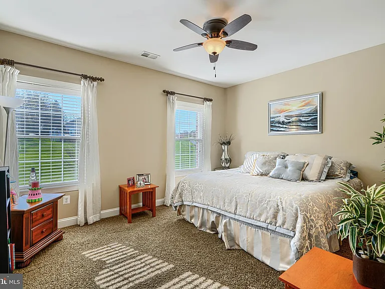 1319 Martin Meadows Dr — Photo 72