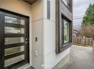 2214 D 14th Ave S, Seattle, WA 98144