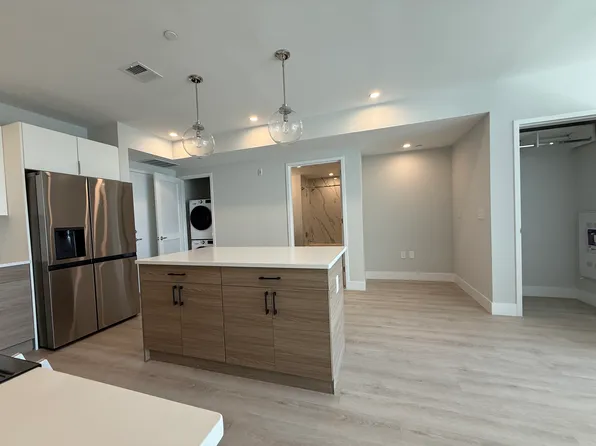 24 Brooks Street image 10 of 16