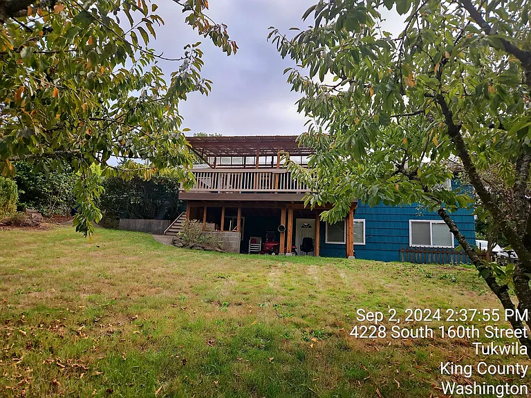 4228 S 160th St — Photo 37