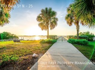 1700 Park St N #25, Saint Petersburg, FL 33710
