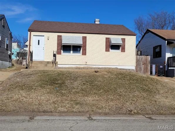 3619 W Steins St, Saint Louis, MO 63116