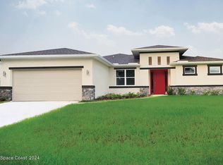 543 Halifax St SW, Palm Bay, FL 32908