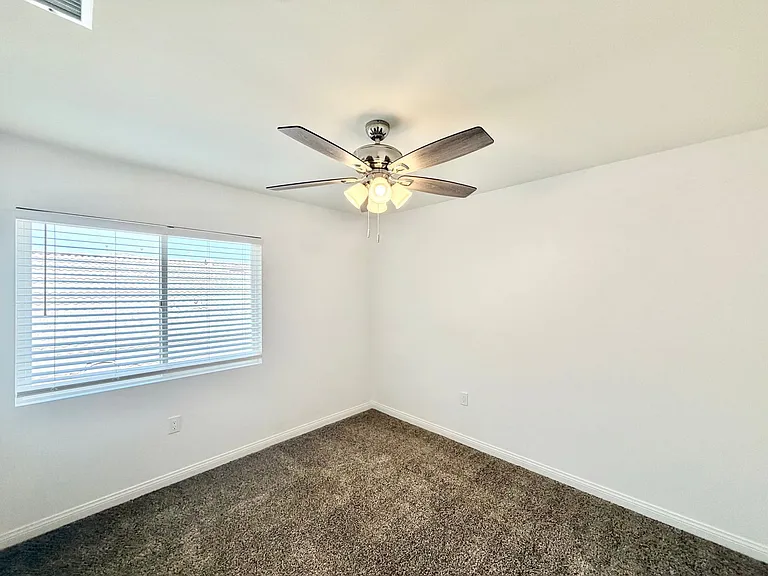 24850 Sunset Vista Ave — Photo 23